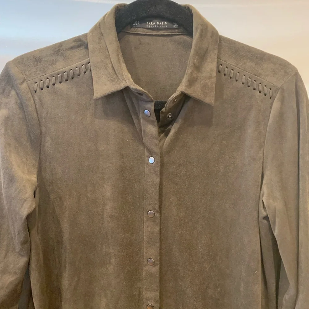 Zara Faux Suede Dark Green Shirt - Picture 3 of 7